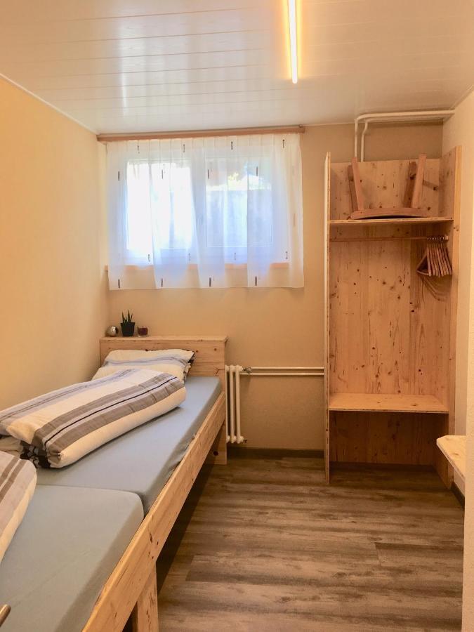 Pensiun Lischana Sent Exteriör bild